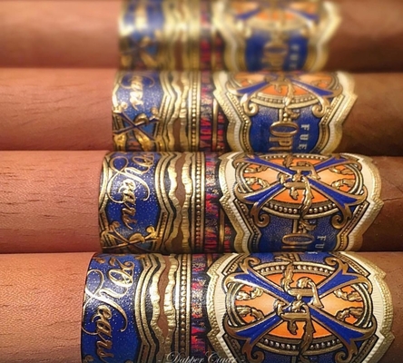 Adesivo de etiqueta de charuto personalizado em promoção Design sob medida Estampagem dourada Etiqueta de anel de charuto Adesivo à prova d'água Impressão de etiqueta de desenho animado
