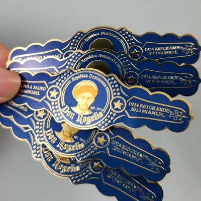 comprar Rótulo de cigarro OEM de alta qualidade com logotipo privado Adesivo Adesivo UV 3D Impressão em relevo Folha de ouro com vinil Impresso Rótulo de cigarro para festa & casamento & Natal online manufacture