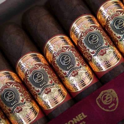 Bom preço Customized PVC 3D Embossed Gold Foil Cigar Labels with ISO9001:2008 Certification on-line